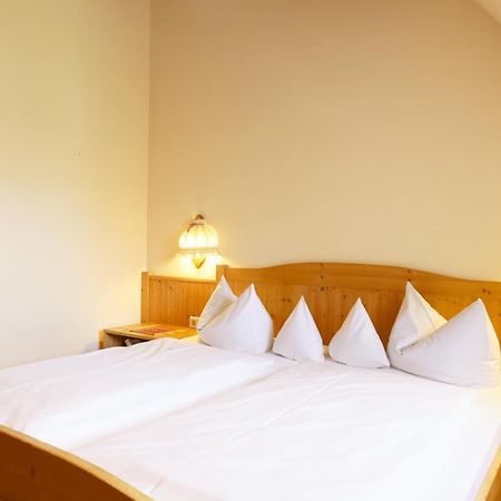 Hotel Gasthof Zur Post Wolfegg Zewnętrze zdjęcie