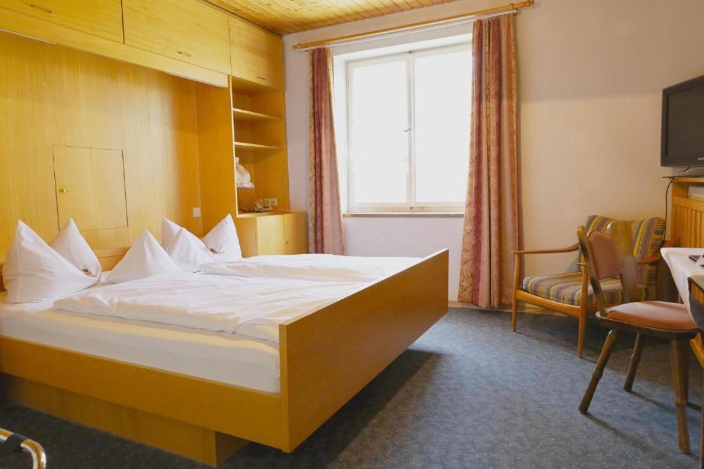 Hotel Gasthof Zur Post Wolfegg Zewnętrze zdjęcie