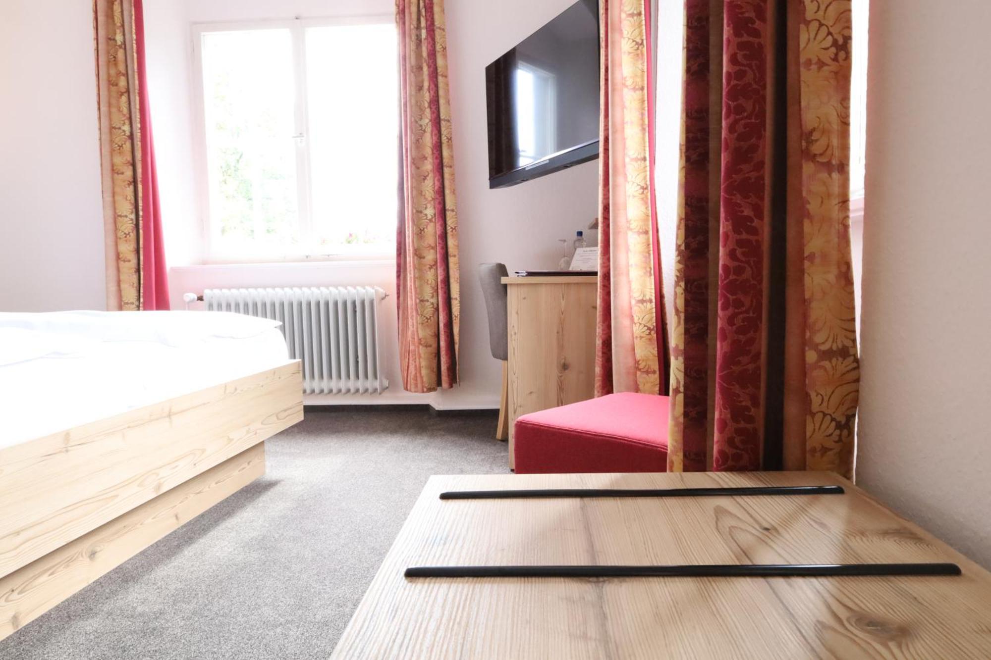 Hotel Gasthof Zur Post Wolfegg Zewnętrze zdjęcie